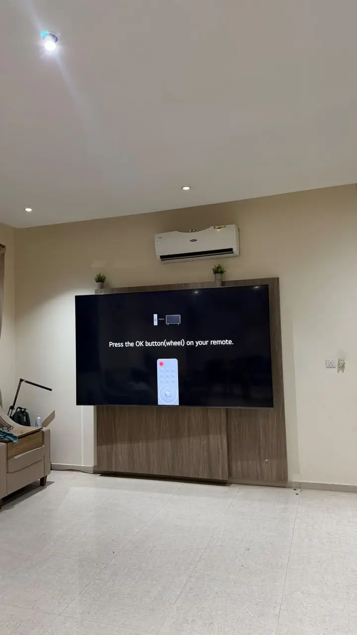 Clean and level TV installation by Masheera Interiors